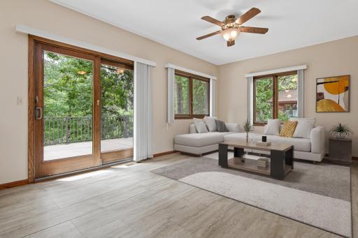 1244 Balsam Trail E, Saint Paul, MN 55123