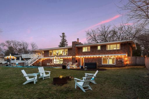 A statement backyard that your friends and family will remember forever!