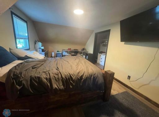 319 13th Street N, Moorhead, MN 56560