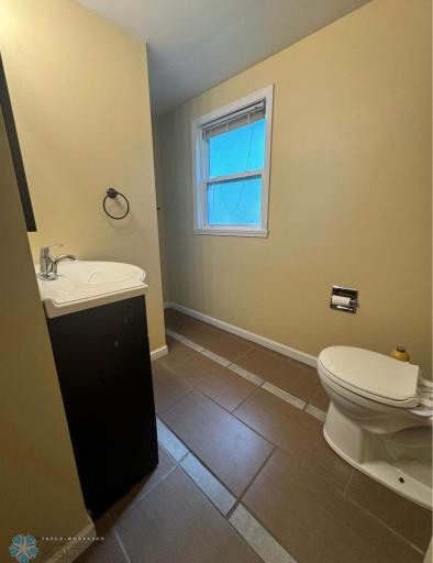 319 13th Street N, Moorhead, MN 56560