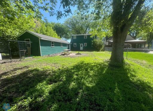 319 13th Street N, Moorhead, MN 56560