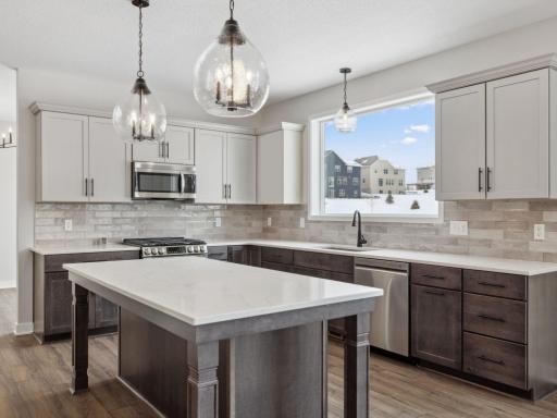 17967 Hawksbill Drive, Lakeville, MN 55044