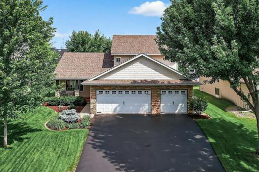 2425 Queen Avenue, Shakopee, MN 55379