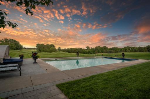 Imagine unwinding by the pool at twilight, enjoying the tranquil atmosphere and the stunning views.