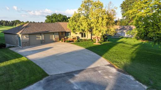 53030 254th Avenue, Plainview, MN 55964