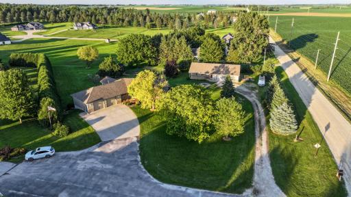 53030 254th Avenue, Plainview, MN 55964