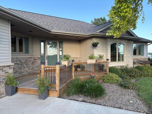 53030 254th Avenue, Plainview, MN 55964