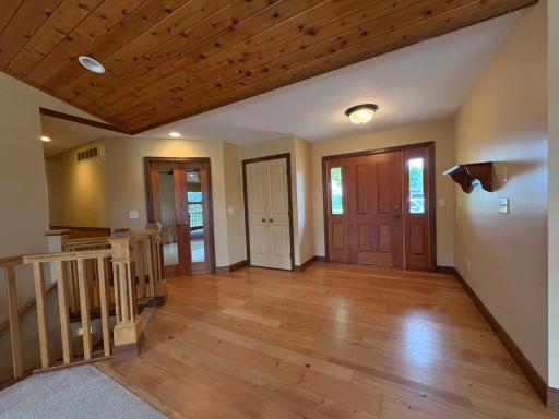 53030 254th Avenue, Plainview, MN 55964