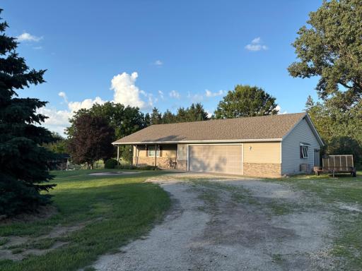 53030 254th Avenue, Plainview, MN 55964