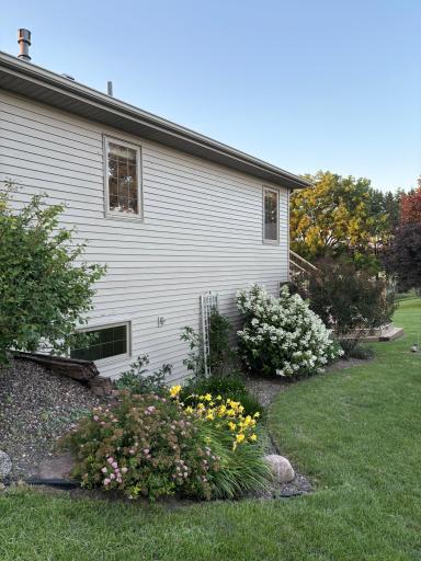 53030 254th Avenue, Plainview, MN 55964