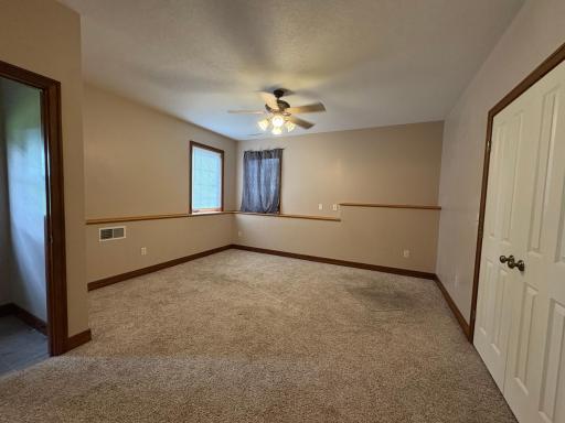 53030 254th Avenue, Plainview, MN 55964