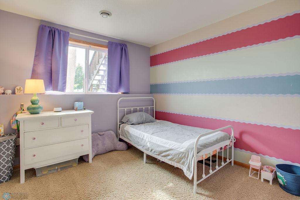 Lower level bed 3