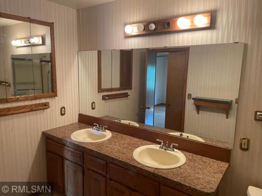 2169 78th Court E, Inver Grove Heights, MN 55077