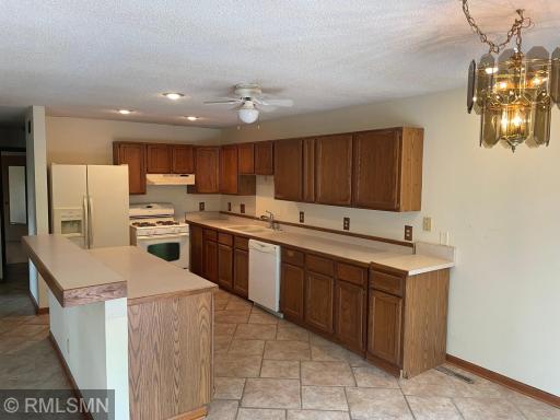 2169 78th Court E, Inver Grove Heights, MN 55077