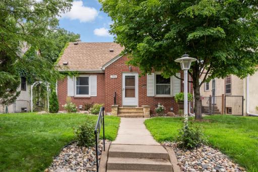 5424 45th Avenue S, Minneapolis, MN 55417