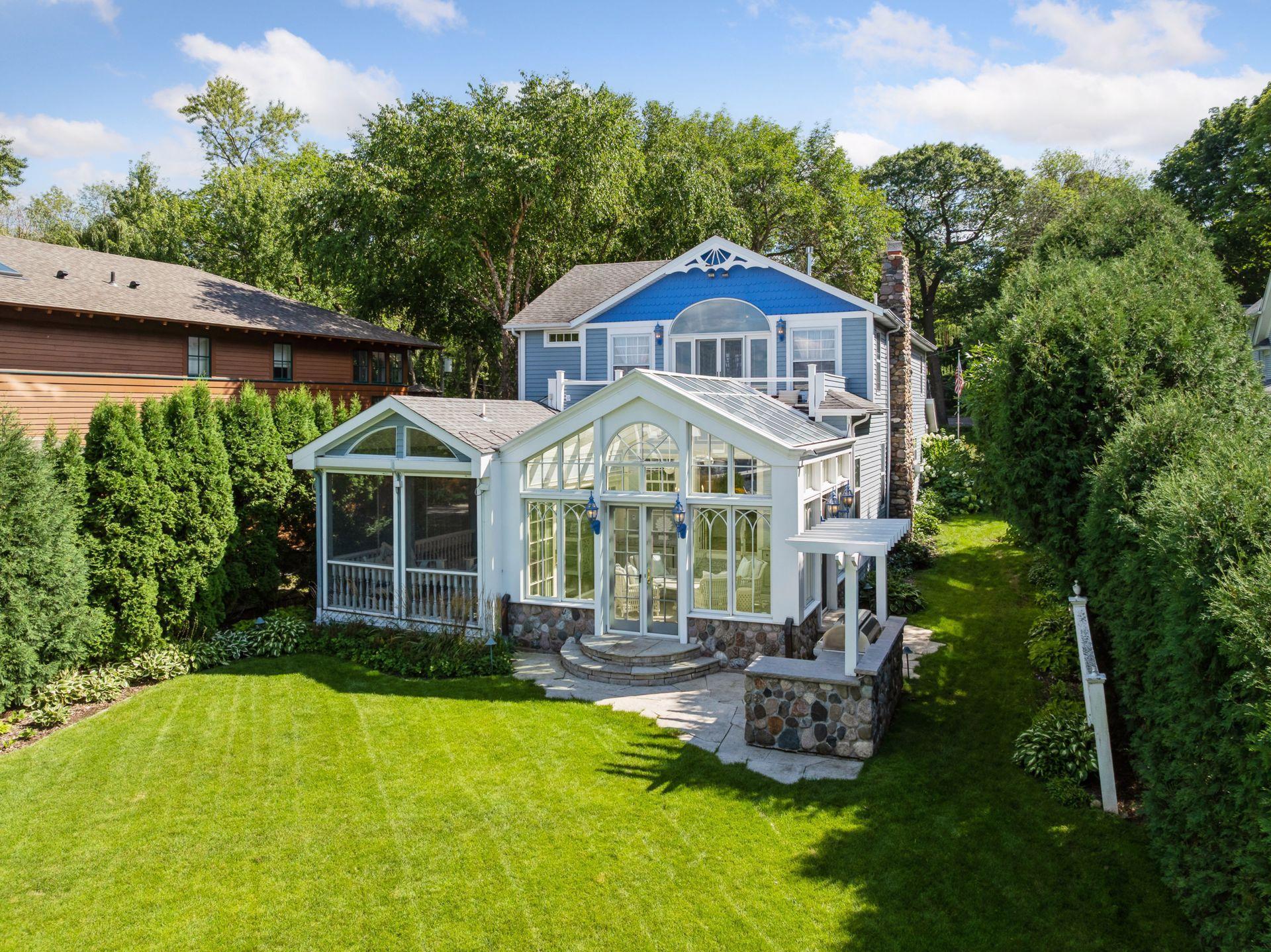 21650 Fairview Street - Spacecrafting - 0005.jpg