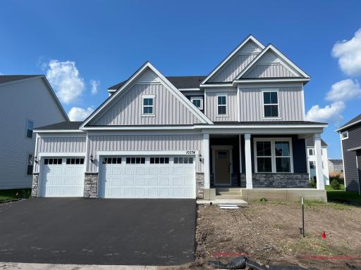 10374 Mcgregor Boulevard, Woodbury, MN 55129