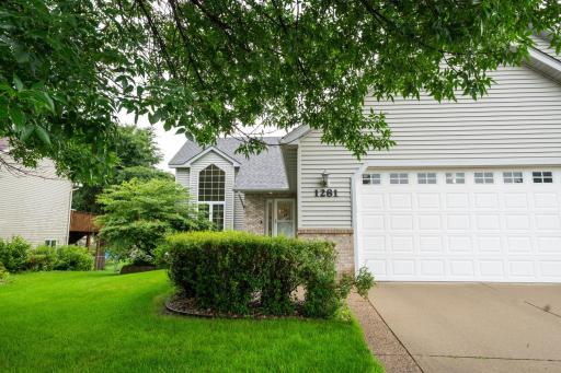 1281 Sunburst Way SE, Hutchinson, MN 55350