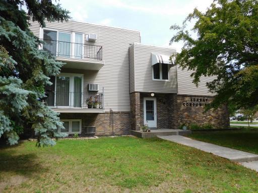 1516 19 1/2 Street S, 6, Moorhead, MN 56560