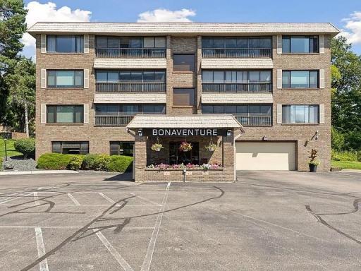 3090 N Lexington Avenue N, C3, Saint Paul, MN 55113