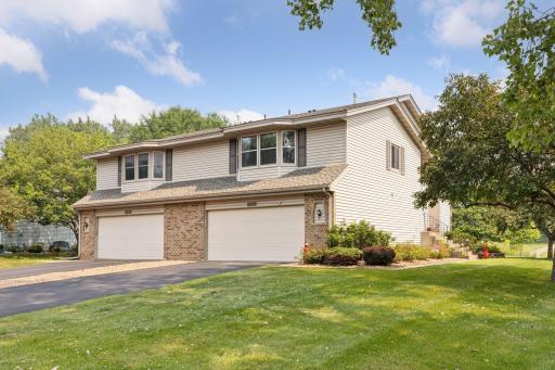6840 Thames Road, Woodbury, MN 55125