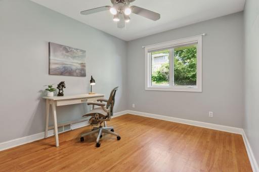 2610 Noble Avenue N, Minneapolis, MN 55422