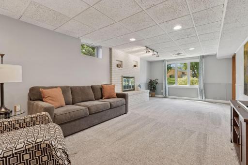 2610 Noble Avenue N, Minneapolis, MN 55422