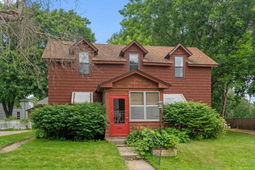 818 7th Street S, Stillwater, MN 55082