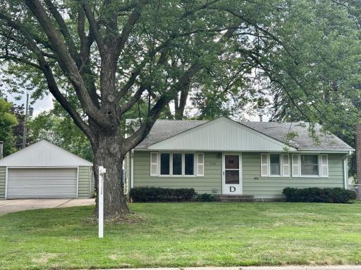7520 14th Avenue S, Minneapolis, MN 55423