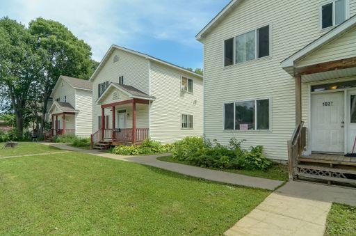 1032 Knox Avenue N, Minneapolis, MN 55411