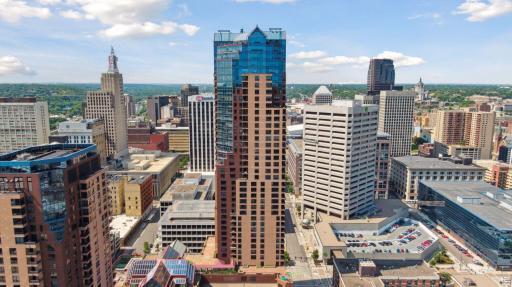 Welcome to the Airye in downtown Saint Paul