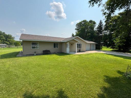 420 Medayto Drive, Spicer, MN 56288