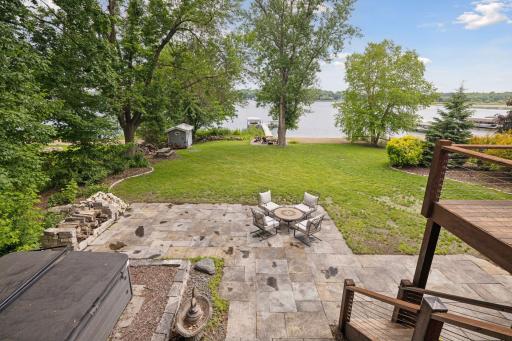 Summer BBQ's and lazy lake days - yes please!