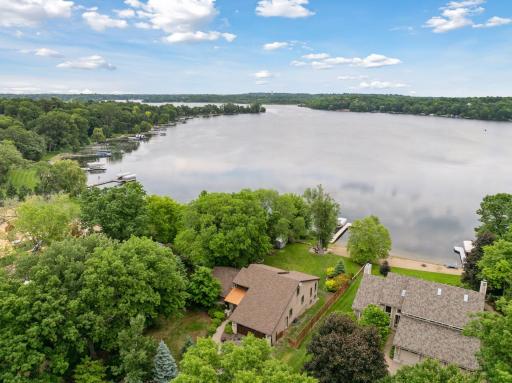 3920 Hawthorne Circle, Excelsior, MN 55331
