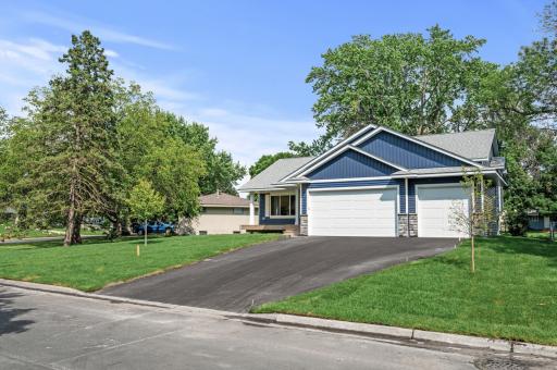 6861 Washington Street NE, Fridley, MN 55432