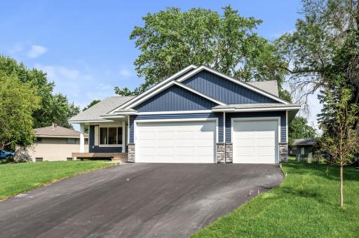 6861 Washington Street NE, Fridley, MN 55432