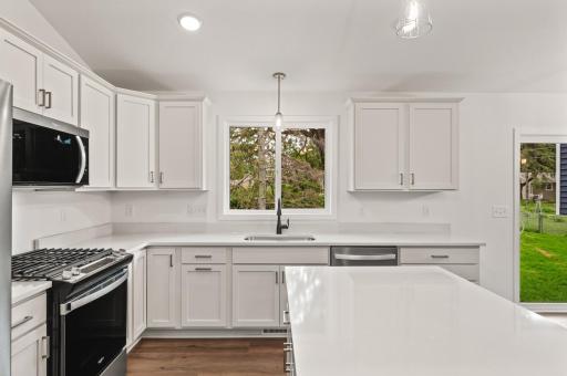 6861 Washington Street NE, Fridley, MN 55432