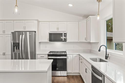 6861 Washington Street NE, Fridley, MN 55432