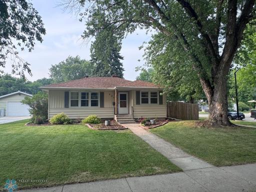 201 22nd Avenue N, Fargo, ND 58102