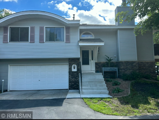 645 Evergreen Drive, Burnsville, MN 55337