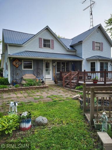 W5168 Lake Road, Greenwood, WI 54437