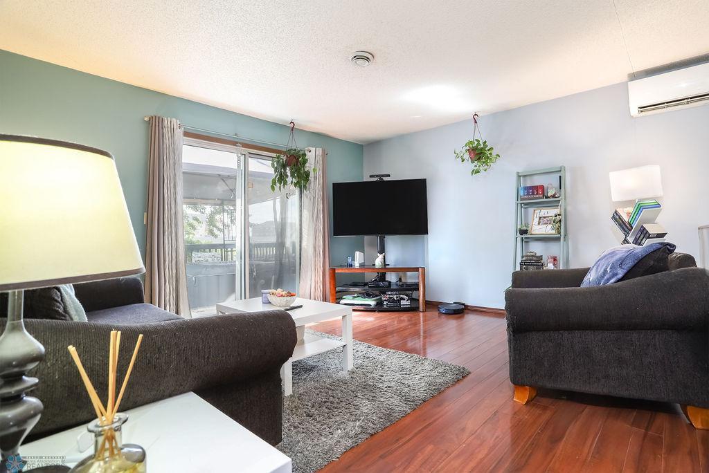 Upper living room