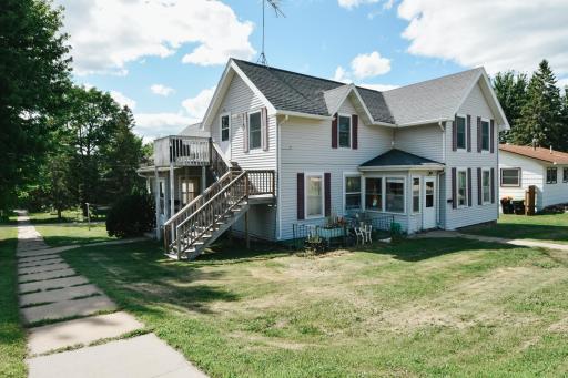 576 East Avenue, Zumbrota, MN 55992