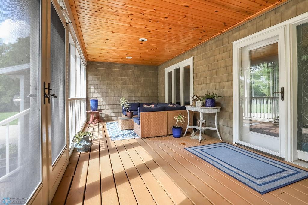 Spacious porch