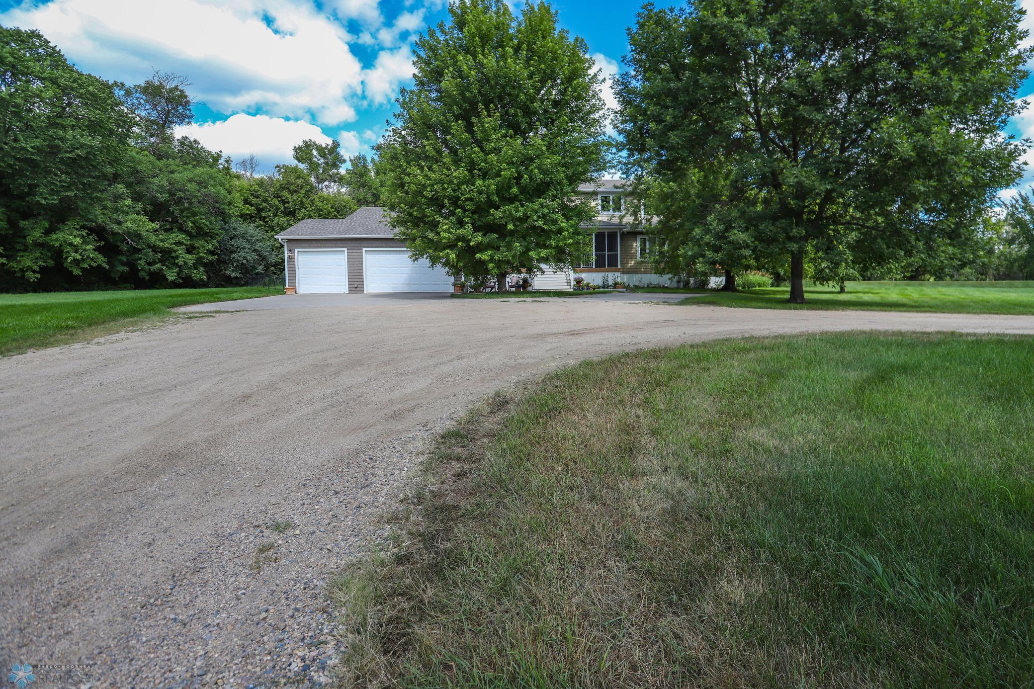 5 bed, 4 bath