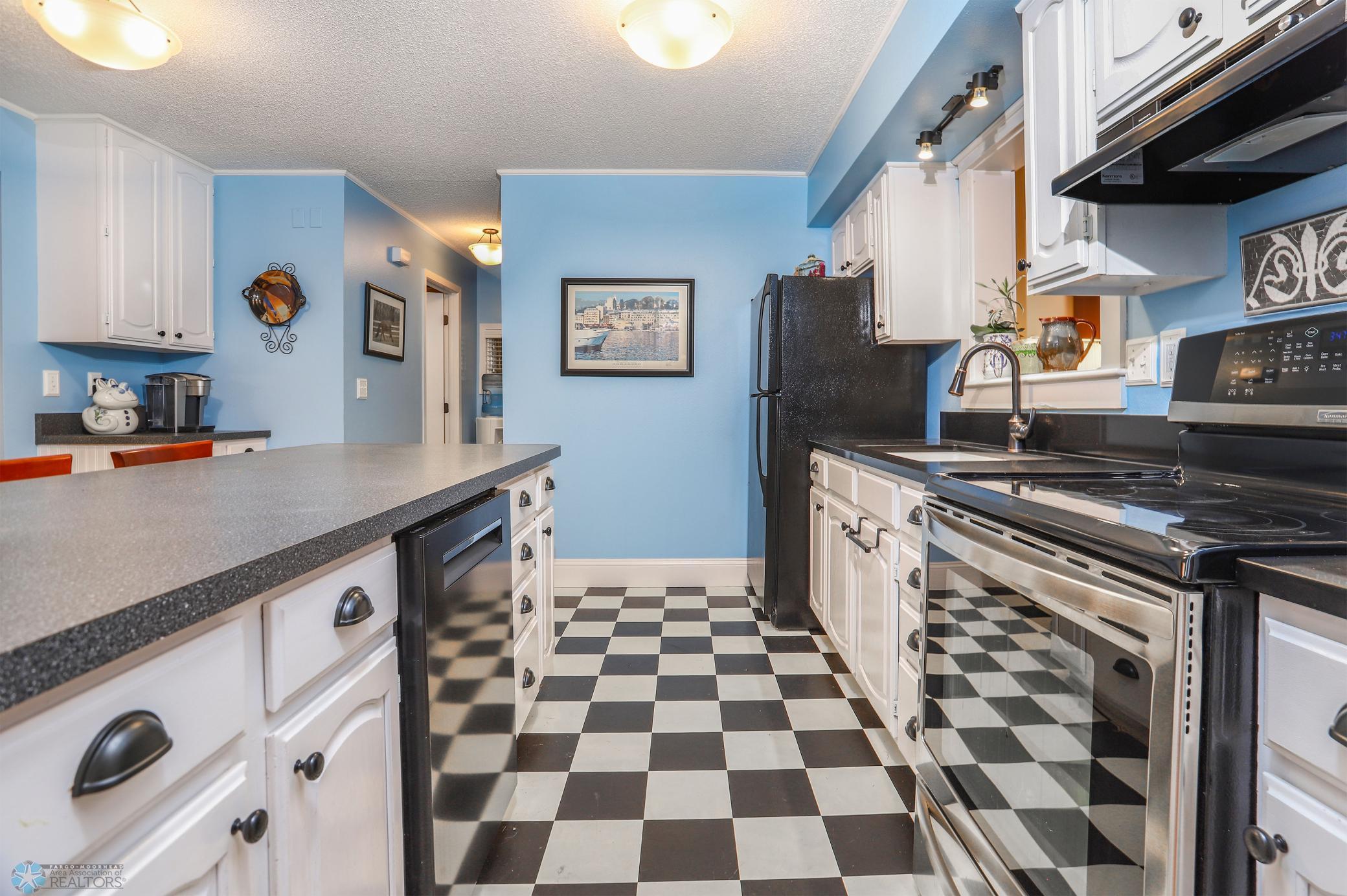Freshly painted Country Kitchen