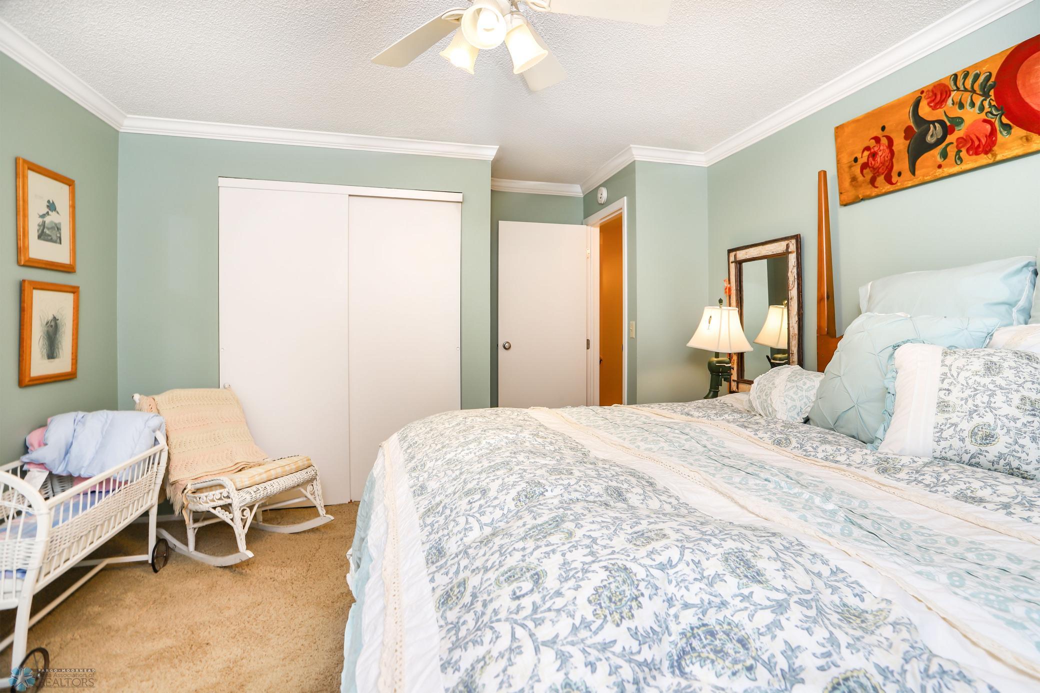 Upstairs Bedroom #4
