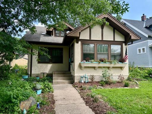 4105 Columbus Avenue, Minneapolis, MN 55407