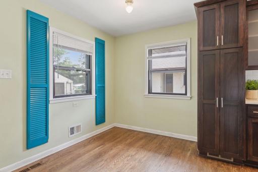 280 Edith Drive, Saint Paul, MN 55118