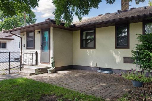 280 Edith Drive, Saint Paul, MN 55118